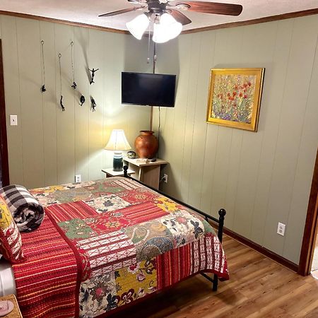 The Iris Garden Downtown Cottages And Suites Nashville Habitación foto